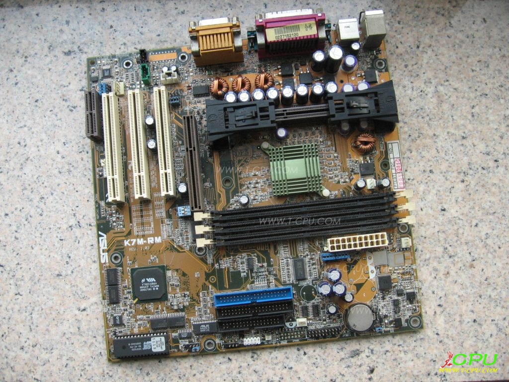 ASUS K7M-RM