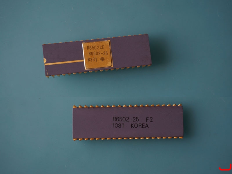 Rockwell R6502CE R6502-25 NOS